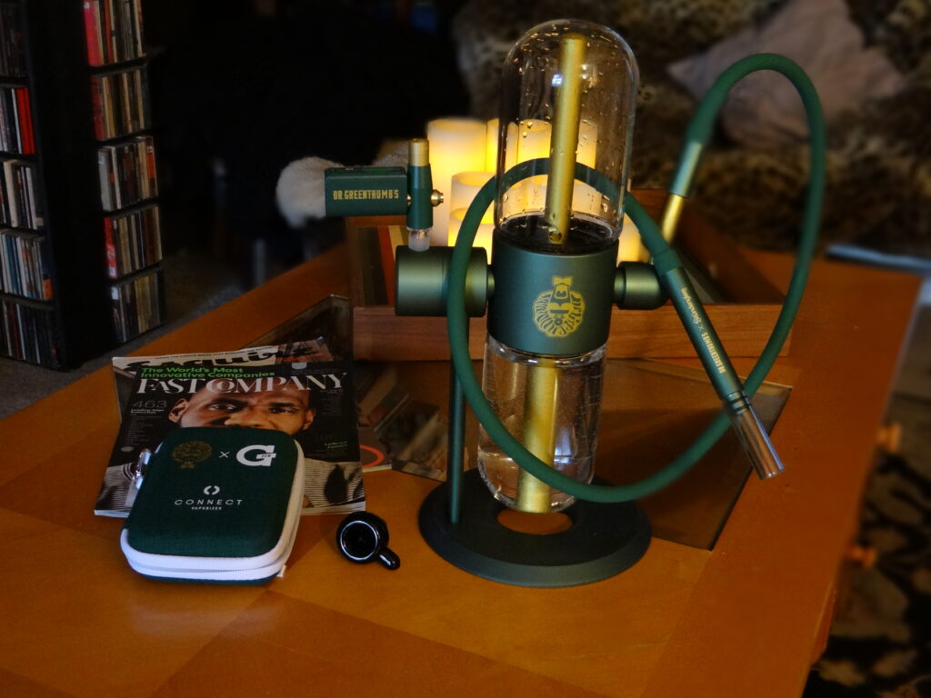 stundenglass livingroom