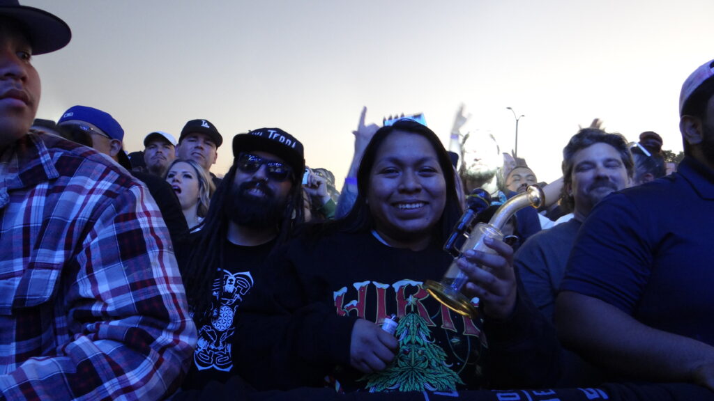 Crowds at Cali Vibes